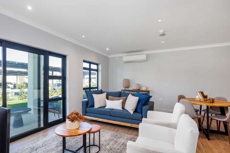 1 Bedroom Property for Sale in Val De Vie Estate Western Cape